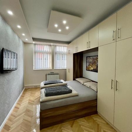 Apartment Square Saraybosna Dış mekan fotoğraf